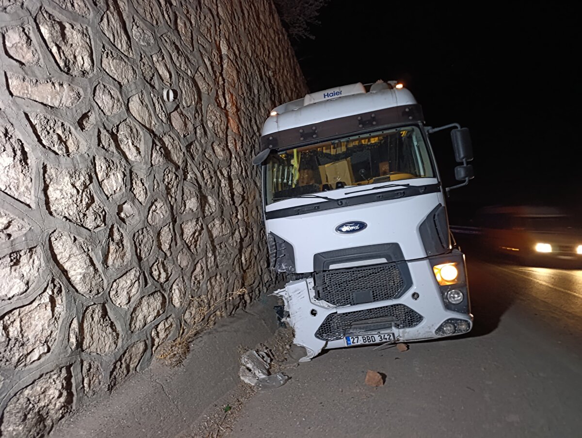 Tabak'ın cenazesi, olay yerinde yapılan incelemelerin ardından hastane morguna kaldırıldı.