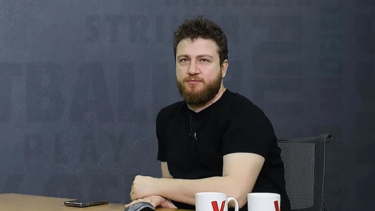 Karakullukçu, Göztepe’nin Süper Lig’de namağlup yoluna devam ettiğini hatırlatarak, İzmir ekibinin güçlü başlangıcına da dikkat çekti: