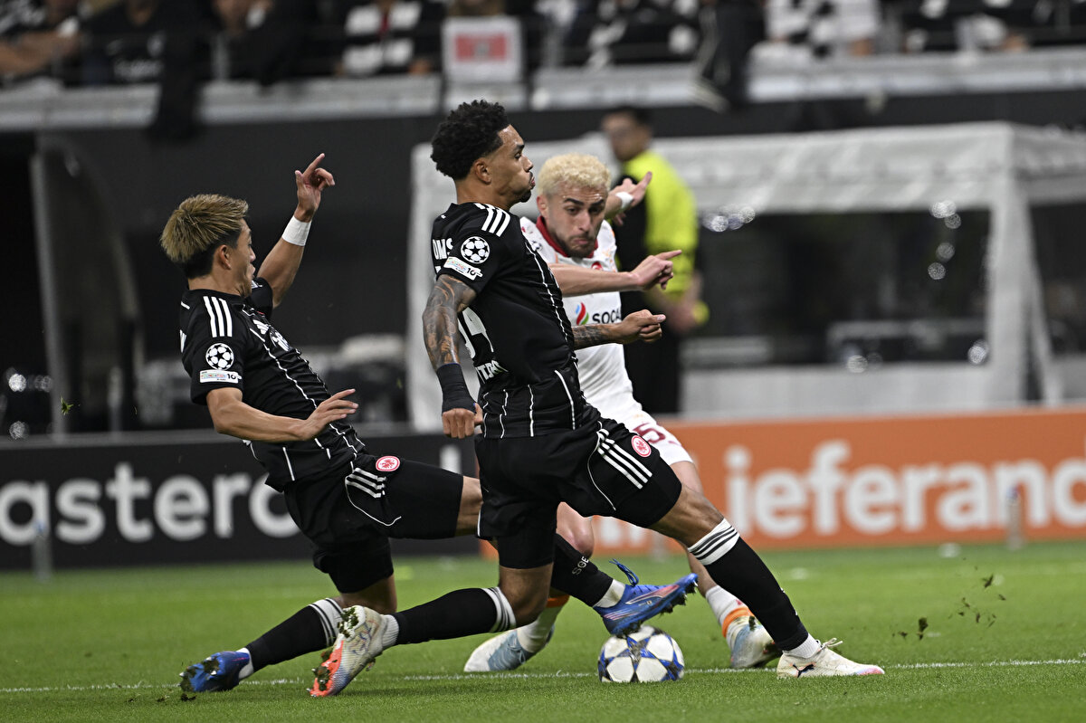 GALATASARAY'IN ŞAMPİYONLAR LİGİ FİKSTÜRÜ<br><br>Galatasaray'ın Şampiyonlar Ligi maçlarının tarihi ve saatleri (TSİ) şu şekilde:<br><br>30 Eylül | Galatasaray - Liverpool (E) - 22.00<br><br>22 Ekim | Galatasaray -Bodo / Limit (E) - 19.45<br><br>5 Kasım | Ajax - Galatasaray (D) - 23.00<br><br>25 Kasım | Galatasaray - R. Union Saint - Gilloise (E) - 20.45<br><br>9 Aralık | AS Monaco - Galatasaray - 23.00<br><br>21 Ocak | Galatasaray - Atletico Madrid (E) - 20.45<br><br>28 Ocak | Manchester City - Galatasaray (D) - 23.00