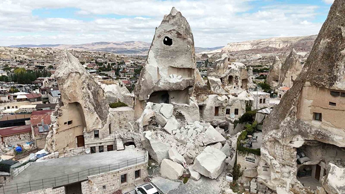 İhbarla bölgeye jandarma, afat ve Kapadokya Alan Başkanlığı yetkilileri sevk edildi.