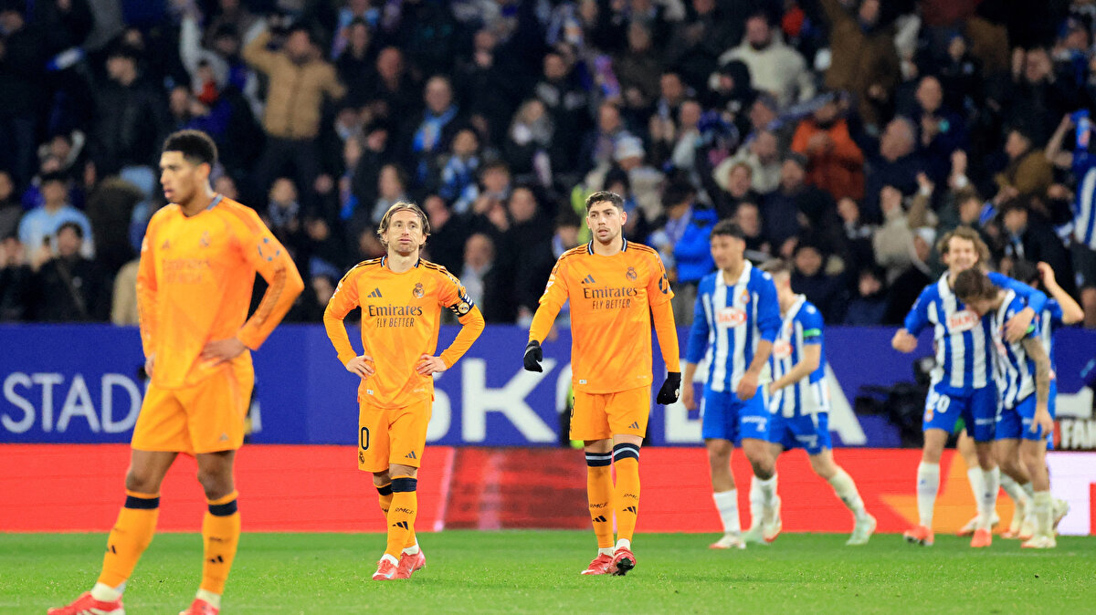 REAL MADRİD-ESPANYOL MAÇI NE ZAMAN, SAAT KAÇTA, HANGİ KANALDA?<br><br>Tarih: 20 Eylül Cumartesi<br><br>Saat: 17.15 (TSİ)<br><br>Stat: Santiago Bernabeu<br><br>Yayın: S Sport, S Sport Plus<br>