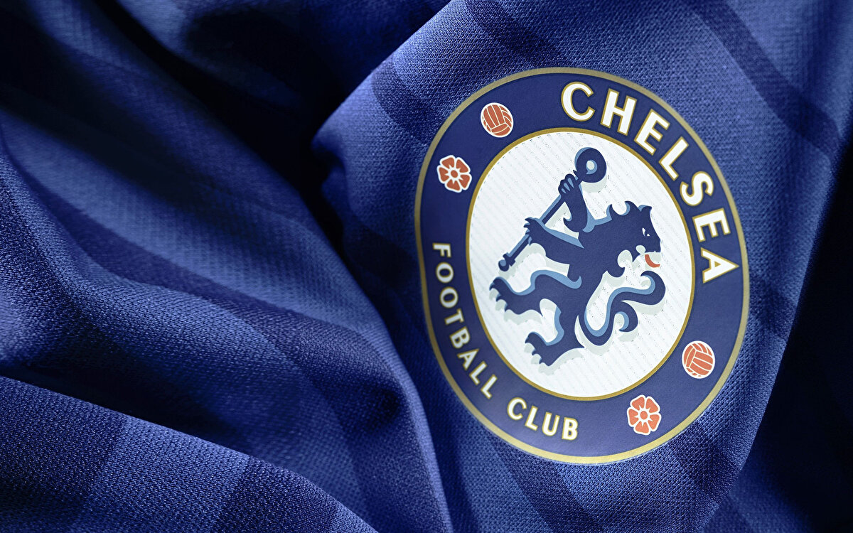 Chelsea: Sánchez; James, Fofana, Chalobah, Cucurella; Caicedo, Fernández; Estêvão, Palmer, Garnacho; Pedro.