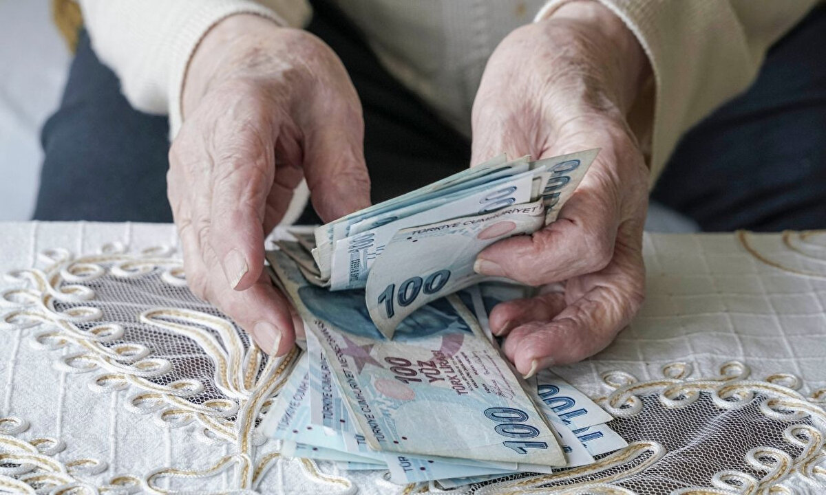 Vakıfbank<br><br>10 bin TL'ye kadar: 5.000 TL<br>10 bin - 15 bin TL'ye: 8.000 TL<br>15 bin - 20 bin TL'ye: 10.000 TL<br>20 bin ve üzerine: 12.000 TL