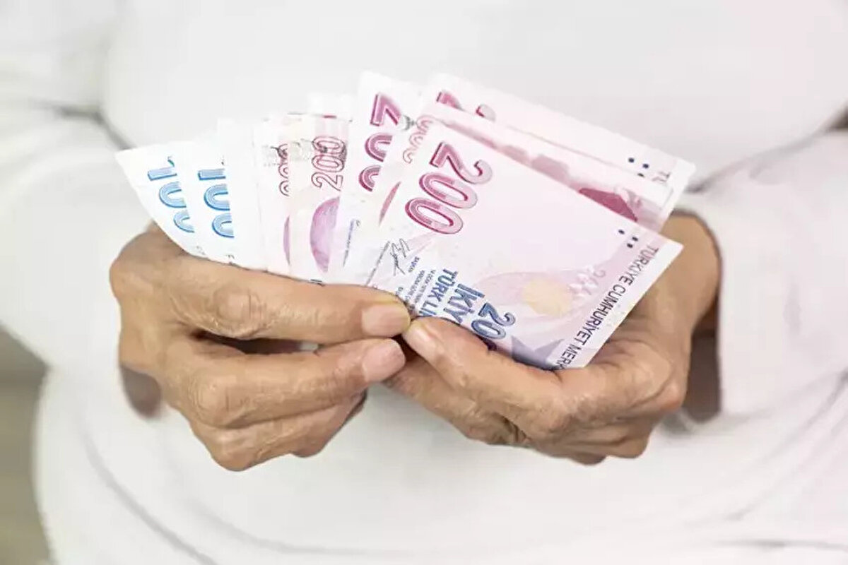 Şekerbank<br><br>9 bin 999 TL'ye kadar: 20.500 TL<br>10 bin - 14 bin 999 TL'ye: 23.500 TL<br>15 bin - 19 bin 999 TL'ye: 25.500 TL<br>20 bin ve üzerine: 27.500 TL