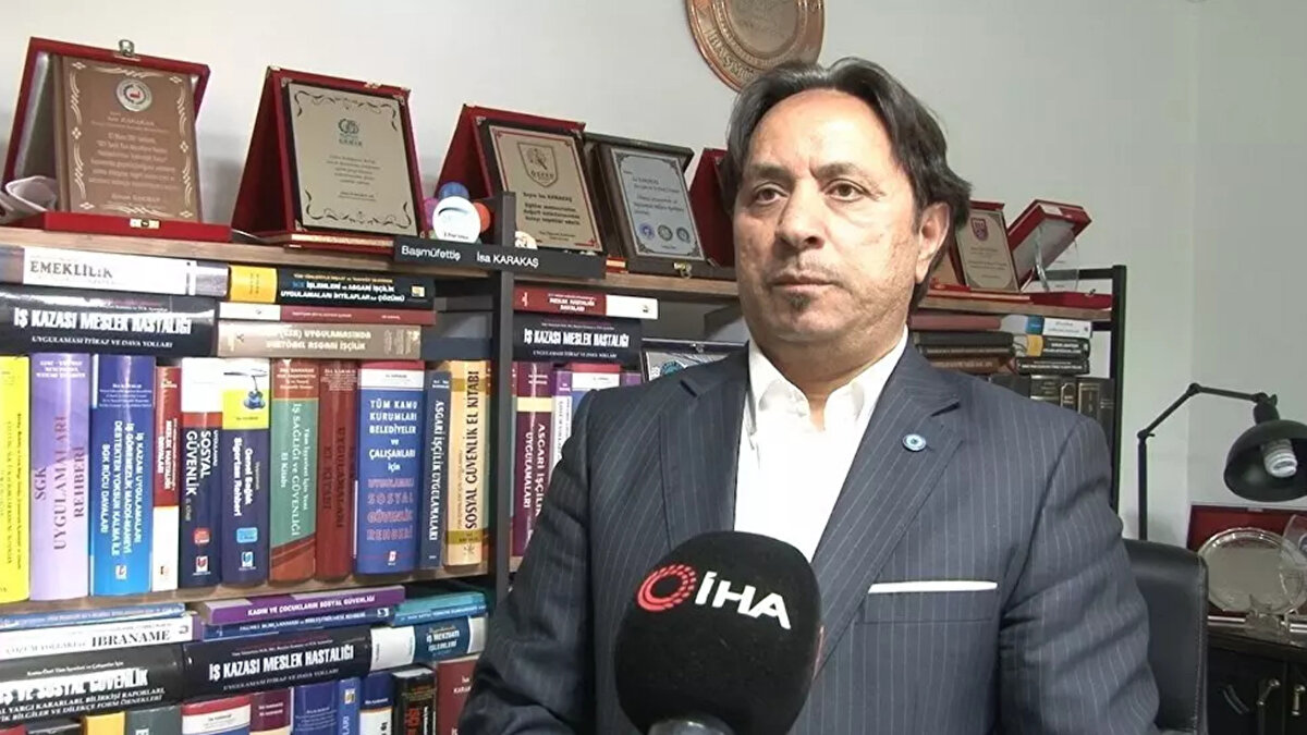 İşçilerin sürece ilişkin atmaları gereken adımlara ilişkin de konuşan Karakaş, "İşçiler öncelikle işverene gitmeli ve işverenlerine emsal kararı göstererek benim şu kadarlık sürem hesaplamaya dikkate alınmamıştı. Bu süreye ait almamış olduğum yıllık ücretli iznimi ve kıdem tazminatımı farkını talep ediyorum diyebilirler. İşveren de bunu reddettiği takdirde mahkeme yoluyla kazanmalarının mümkün olduğunu söyleyebiliriz" şeklinde konuştu.