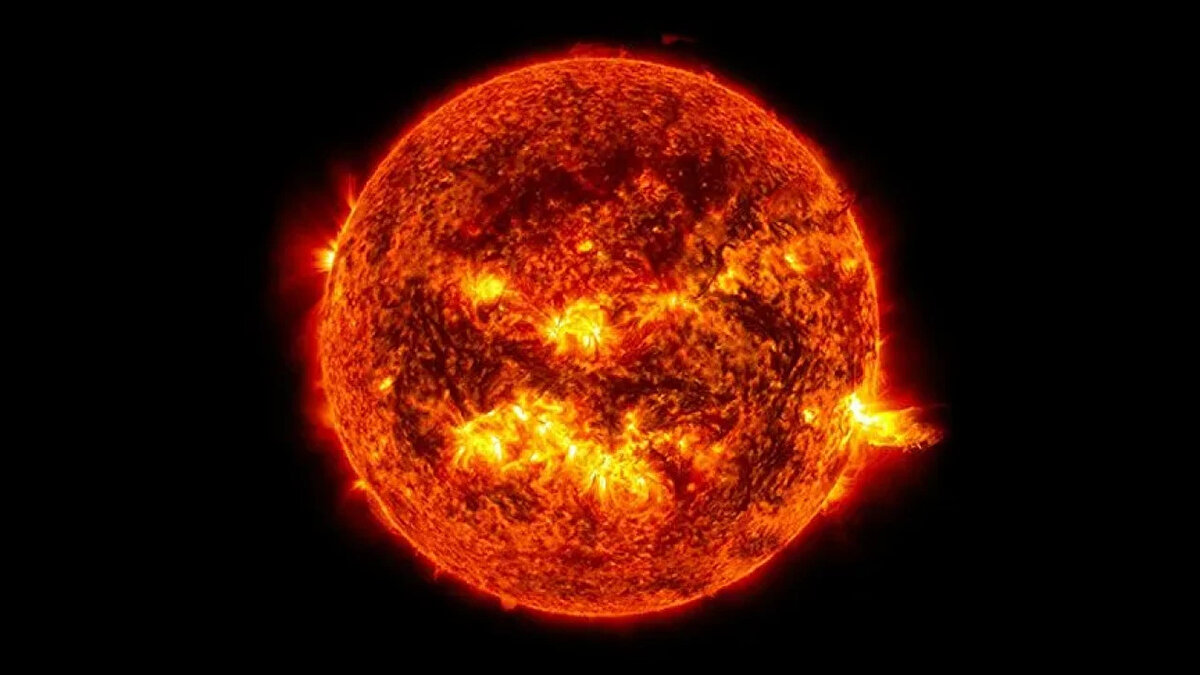 2025 Güneş tutulması 21 Eylül’de Türkiye saatiyle 22:53’te başlayacak. Ancak bu tutulma Türkiye’den gözlemlenemeyecek.