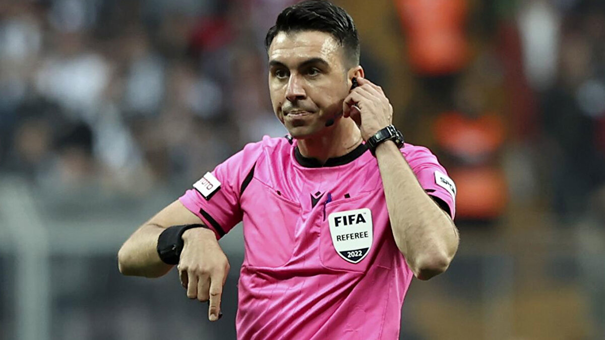 TFF Başkanı İbrahim Hacıosmanoğlu, "Böyle bir olay Türk futbolunda yaşandığı için futbolseverlerden özür diliyorum. Pazartesi günü hakem arkadaşı (Arda Kardeşler) federasyona çağırdım. Kendisiyle konuşacağım. Gereği neyse fazlasını yapacağım." açıklamasını yaptı.