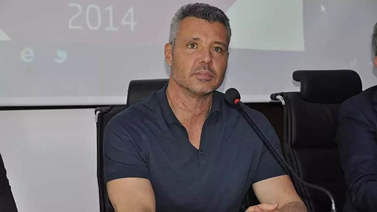 SADETTN SARAN ASLEN NERELİ, KİMDİR?<br><br>Amerikalı bir anne ile Türk bir babanın çocuğu olarak dünyaya gelen Sadettin Saran, dört erkek kardeşin en büyüğüdür. Amerika Birleşik Devletleri’nin Denver kentinde doğan Saran’ın babası, Kırıkkale’nin Keskin ilçesindendir. Küçük yaşta Türkiye’ye gelen Saran, günümüzde Saran Holding Yönetim Kurulu Başkanı ve Fenerbahçe Spor Kulübü’nün 38. Başkanı seçildi