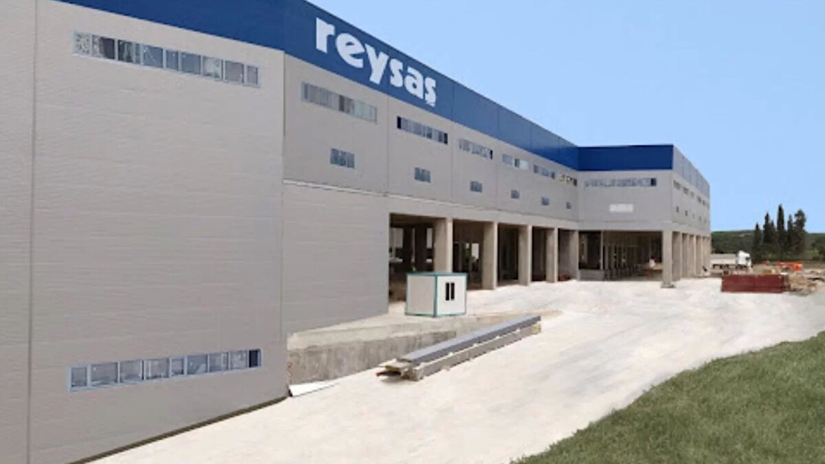 Reysaş Gayrimenkul Yatırım Ortaklığı A.Ş. (RYGYO)<br><br>Marbaş Menkul, 26,15 TL hedef fiyat vererek al tavsiyesi verdi.