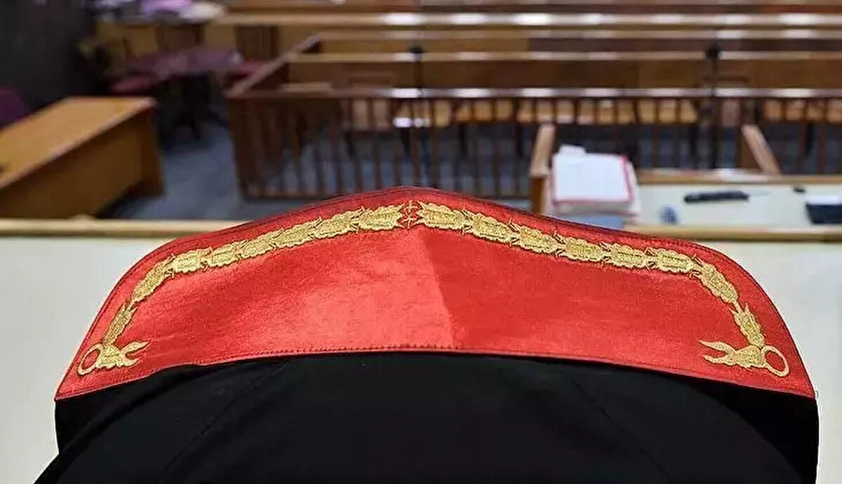 11. Yargı Paketi için geri sayım başladı. Adalet Bakanı Yılmaz Tunç, “Genel af gündemimizde yok” dedi. Yeni düzenlemeler arasında bilişim suçları, trafikte yol kesme ve düğünlerde silah atma gibi eylemler için daha ağır cezalar öne çıkıyor.