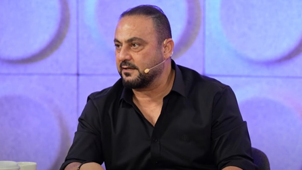 Sadettin Saran’ı zor bir dönemin beklediğini söyleyen Şaş, "Yeni başkanın önünde iki büyük sorun var. Birincisi kulübün mali durumu, ikincisi ise Tedesco konusu. Fenerbahçe’nin her ay en az 10 milyon euro bulması gerekiyor. Ayrıca Tedesco’nun Kasımpaşa maçındaki kadro tercihleri ve değişiklikleri büyük eleştiri aldı" şeklinde konuştu.