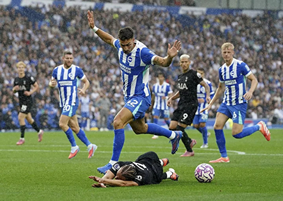 Premier Lig'in 5. haftasında Brighton sahasında Tottenham'ı konuk etti.<br>