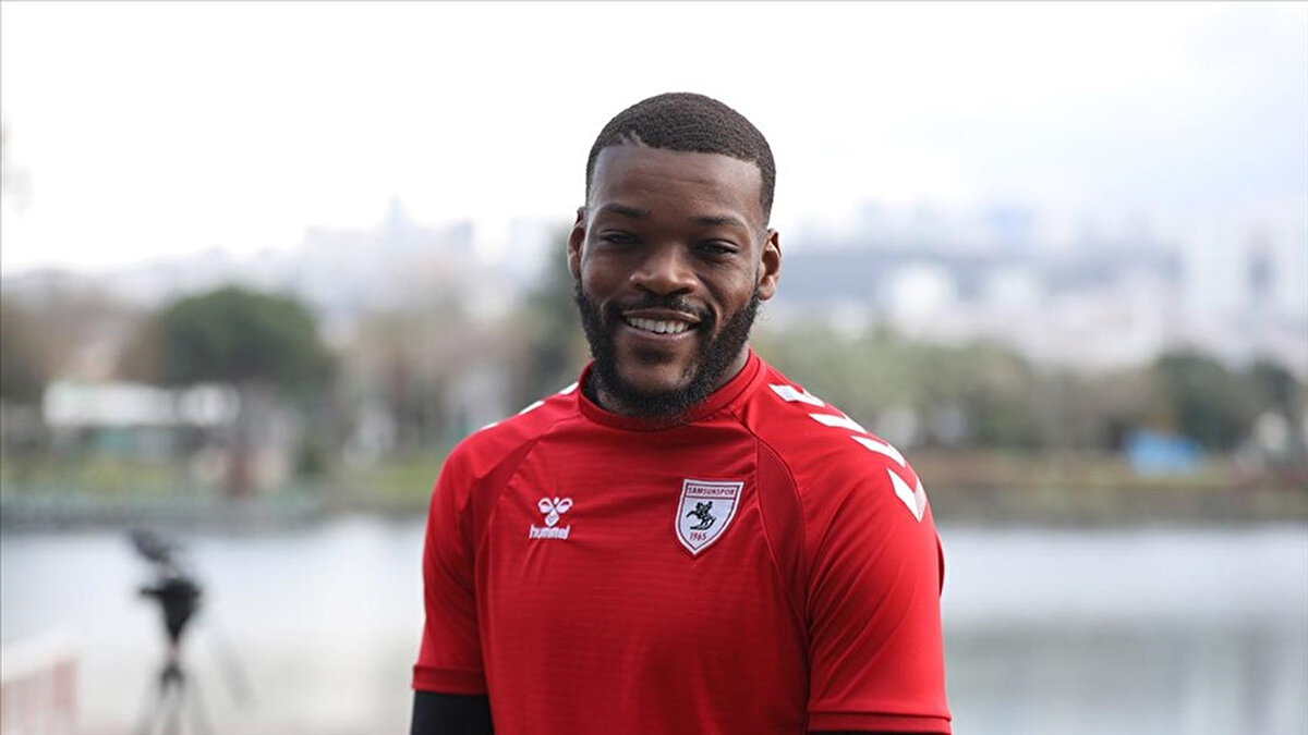 Samsunspor - Ntcham<br><br>2.8 Milyon Euro