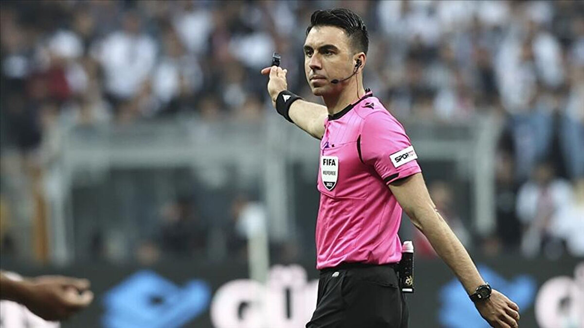 Hacıosmanoğlu'nun Kardeşler'e hakemlik kariyerinin bitirildiğini açıklayacağı öğrenildi.