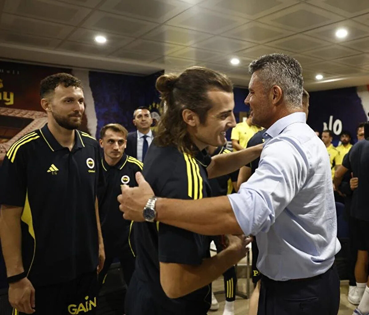 İşte Sadettin Saran'ın takımla bir araya geldiği ziyaretten kareler...