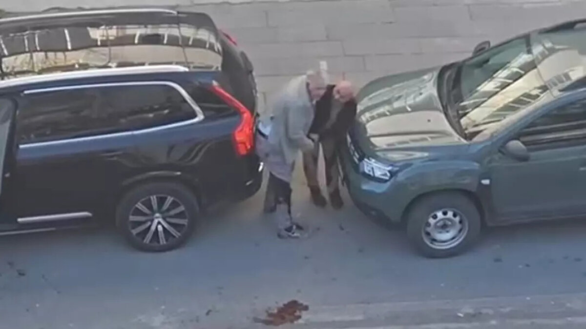 İnşaat işiyle uğraşan iş insanı Z.E. ile şoförü Z.Ş. arasında 06 EZD 779 plakalı cipte tartışma çıktı. Z.Ş., tartışmanın büyümesi üzerine yanında bulunan tabanca ile patronu Z.E.'ye ateş etti.