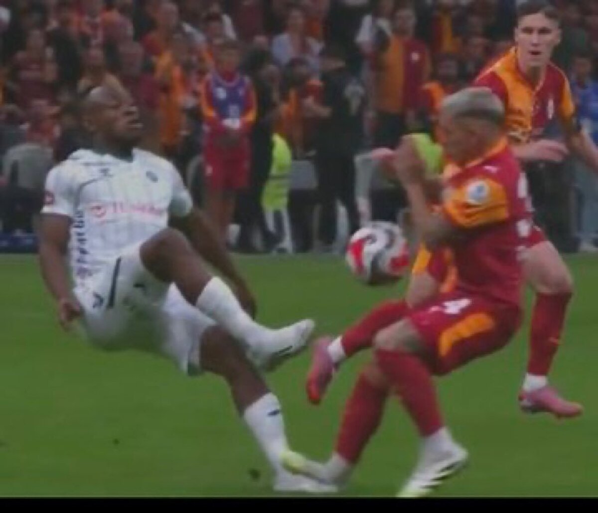 Mustafa Çulcu: "Muleka faullerle dayak yedi lakin Yasin Kol önlem alamadı. Dayaktan bıkan Muleka, bu kez hesabı kendi kesmeye çalıştı! Böylesine özel destek ve tasarıma gerek yok, boşuna uğraşmayın, tabii ki hakemlik yapacak ancak Yasin Kol'dan rol model hakem kesinlikle olmaz. Olsa olsa şark kültürü bu kadar olur." (SABAH)