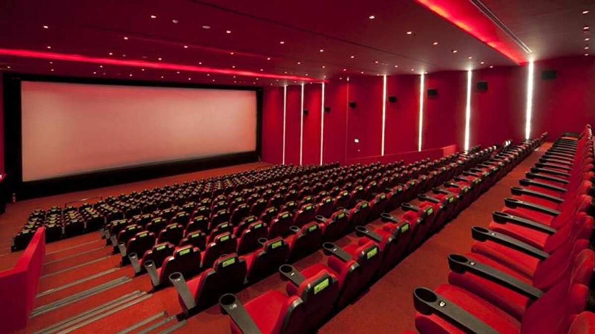 Sinema bileti fiyatı ne kadar olacak?<br><br>Festival kapsamında sinema festivali bilet fiyatı herkesi sevindirecek düzeyde belirlendi. Birol Güven, tüm filmlerin iki gün boyunca yalnızca 80 TL’lik sinema bileti ile izlenebileceğini duyurdu. Böylece izleyiciler, festival boyunca vizyondaki tüm filmleri beyazperdede avantajlı fiyatlarla takip edebilecek.