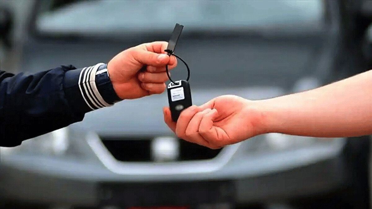 Halkbank taşıt kredisi<br><br>Faiz Oranı: %4,89<br><br>Aylık Taksit: 8.559,20 TL<br><br>Toplam Ödeme: 308.731 TL