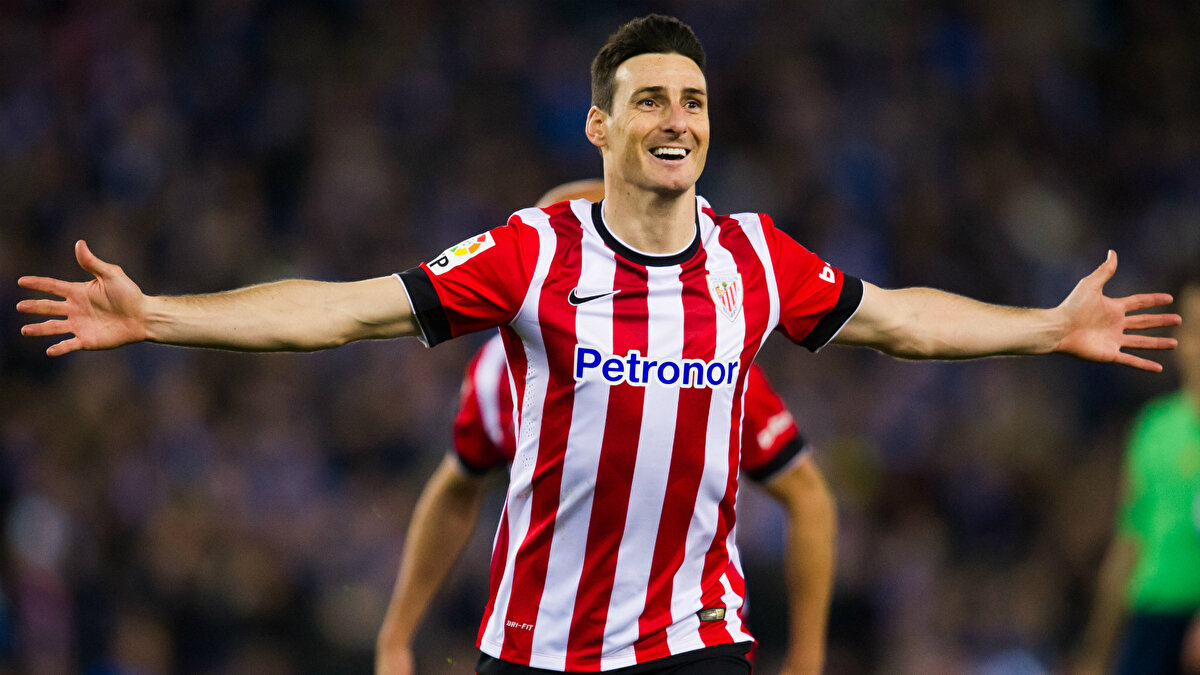 Aritz Aduriz<br>39 Maç - 26 Gol