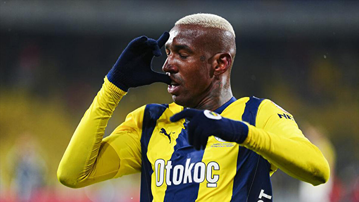 İlk olarak 0-0 sona eren Göztepe mücadelesinde 90+5’te penaltıdan yararlanamayan Talisca, bu kez de Alanya karşısında 57’deki penaltıyı gole çeviremedi. Bundan sonraki süreçte Brezilyalı yıldız sadece frikikleri kullanacak.
