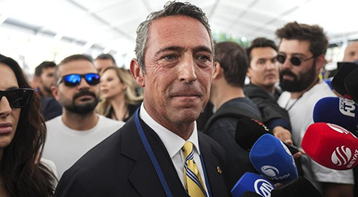 Fenerbahçe'ye 115 futbolcu transfer edildi. Gelen oyunculara ise 346.87 milyon euro harcandı. <br><br>İşte Ali Koç döneminin en pahalı transferleri