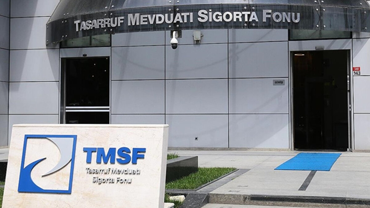 Tasarruf Mevduatı Sigorta Fonu (TMSF) tarafından el konulan Aydınlı Giyim Grup satışa çıkartılmıştı. İhale ile ilgili detaylar geçen ay Resmi Gazete'de yayımlanmıştı.