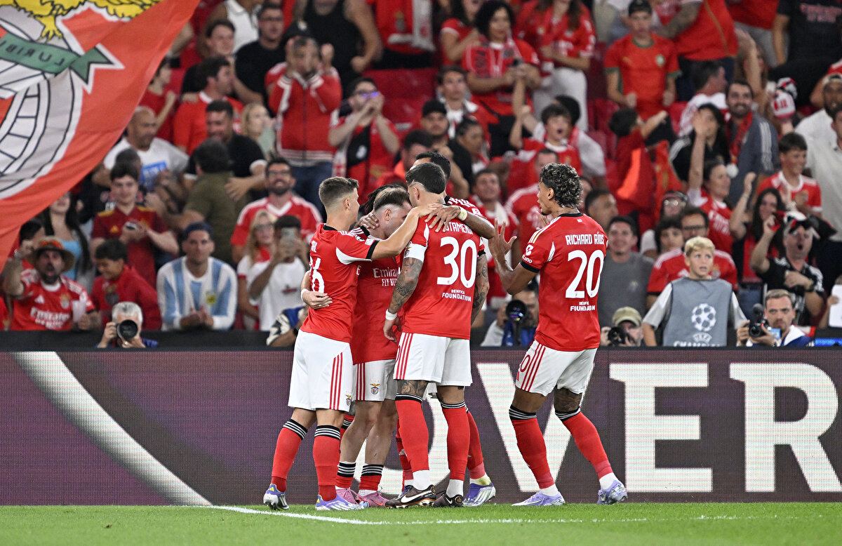 Fenerbahçe sonrası Portekiz devi Benfica'nın teknik direktörü olan Jose Mourinho ikinci maçında Rio Ave ile karşılaştı. 