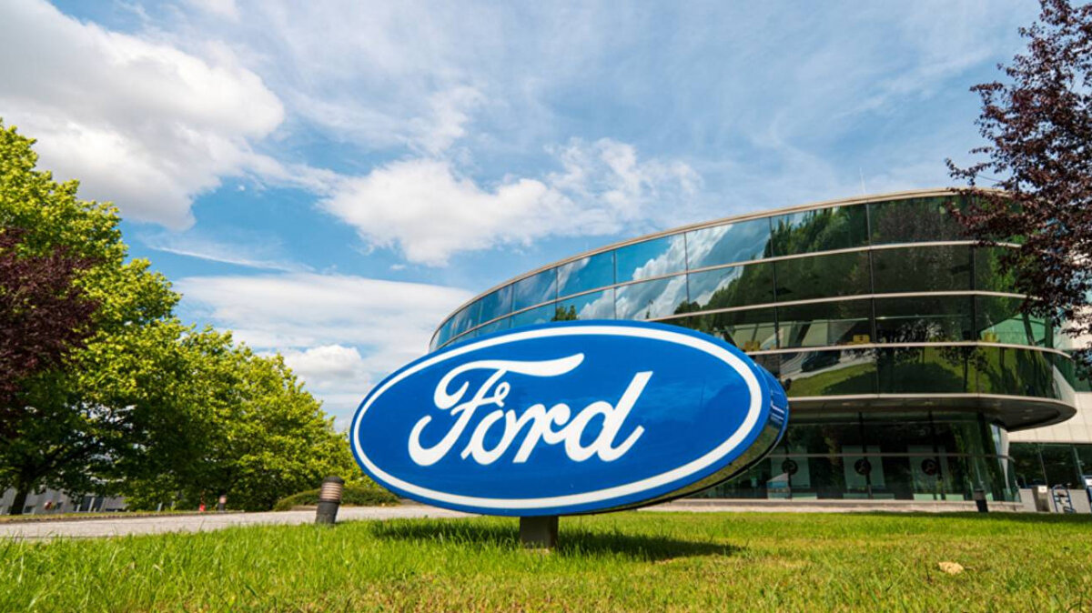 Diğer Markalar Geride Kaldı<br><br>Aynı dönemde Chrysler 33, Volkswagen 20 ve Forest River 18 geri çağırma yaptı. Ford’un rekoru sektörde dikkat çekti