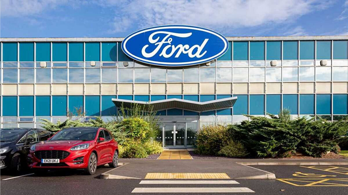 Rekor Kıran 115. Çağrı<br><br>Ford, bu yıl şimdiye kadar 115 farklı güvenlik geri çağrısı yaptı. Bu, bir otomobil üreticisinin bir yıl içinde ulaştığı en yüksek sayı oldu.