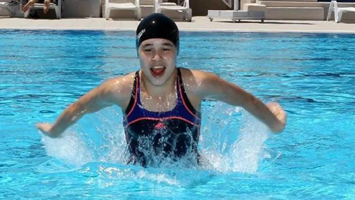 Hangi Bölümü Okudu?<br><br>Defne Kurt, Yeditepe Üniversitesi Psikoloji Bölümü mezunudur.