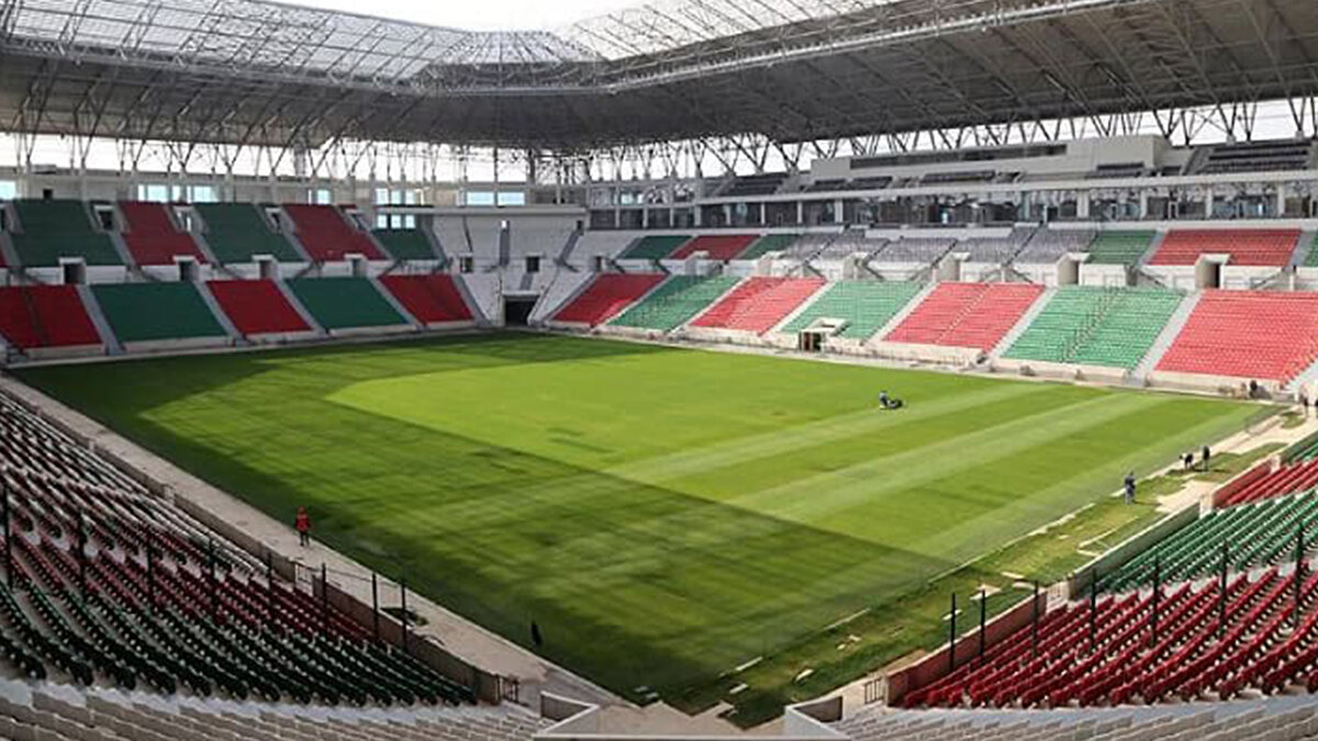 TFF 2. Lig’de 6. hafta heyecanı yaşanıyor. Ligde üst sıraları hedefleyen Amedspor, Diyarbakır Stadyumu’nda Sarıyer’i konuk edecek. Taraftarlar ise karşılaşmanın yayın bilgilerini araştırıyor.