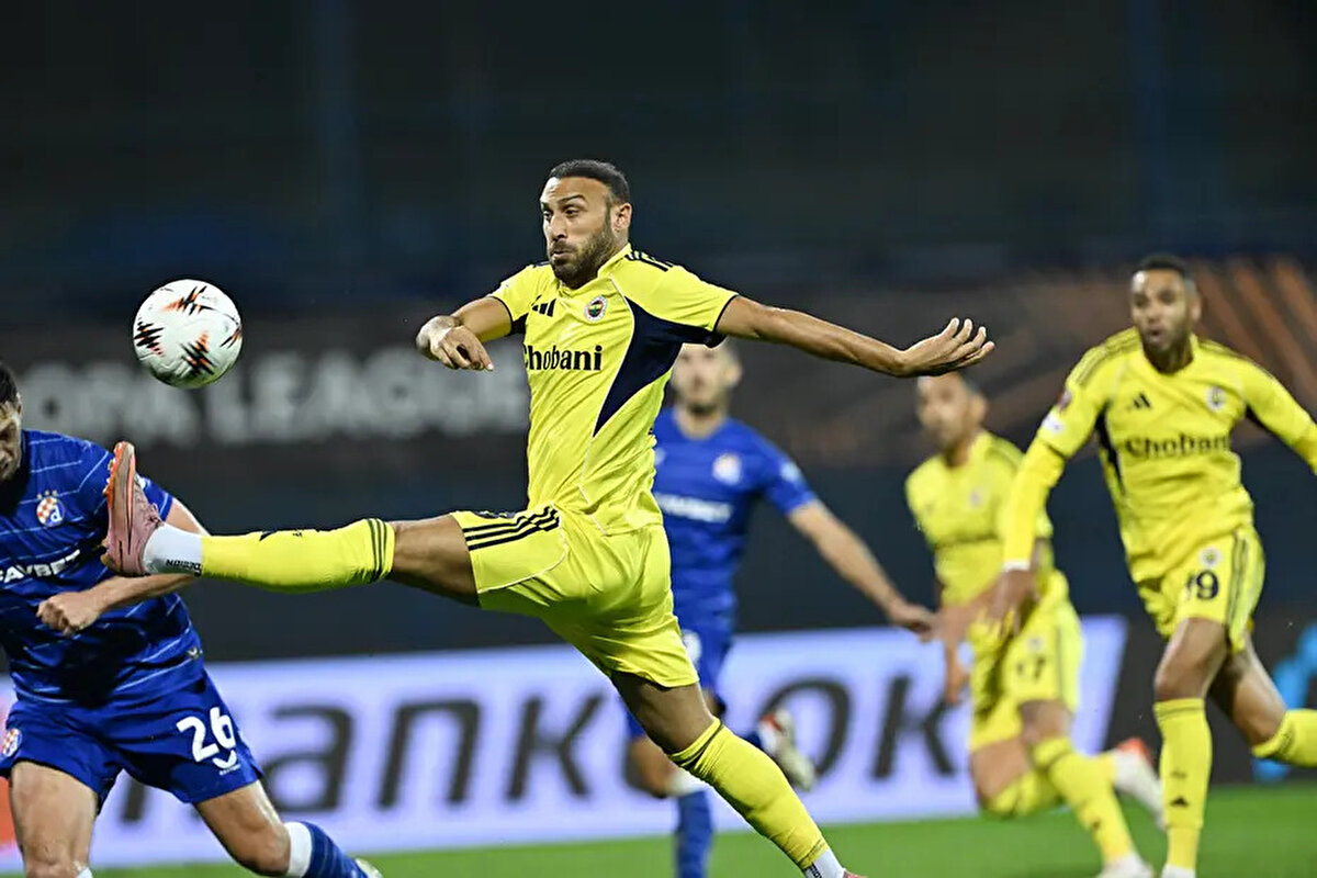 Sarı lacivertli ekip, Hırvat ekibine galibiyeti getiren golleri 21 ve 50.dakikada Beljo, 90+5.dakikada Bakrar kaydetti. Fenerbahçe'nin tek golü ise 25.dakikada Sebastian Szymanski'den geldi.<br>