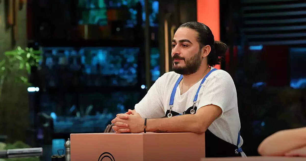 Takım oyununu kaybeden mavi takım, kendi içinde yaptıkları oylama sonucunda haftanın 5. eleme adayı olarak Çağatay’ı belirledi.