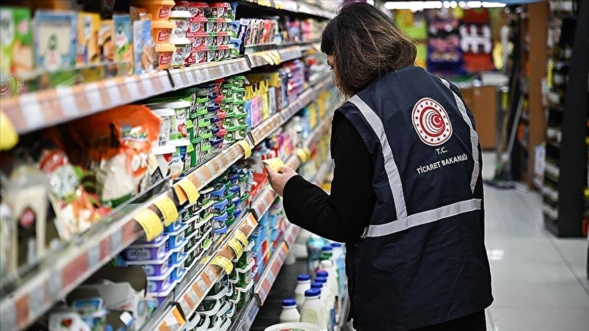 Güvensiz Ürün Bilgi Sistemi üzerinden yapılan duyuruda, söz konusu iki lavabo açıcı markasının ürünlerinin toplatılmasına karar verildi.