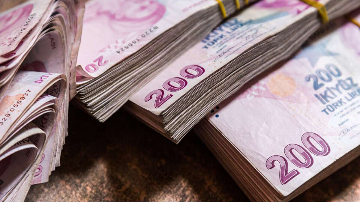 En büyük artış iki devde<br><br>Borç seviyelerinde en büyük artış Çin, ABD, Fransa, Almanya, İngiltere ve Japonya’da kaydedildi.