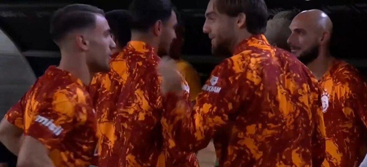 Singo'nun attığı harika çalımdan sonra takım arkadaşlarını da şaşkına uğrattı.