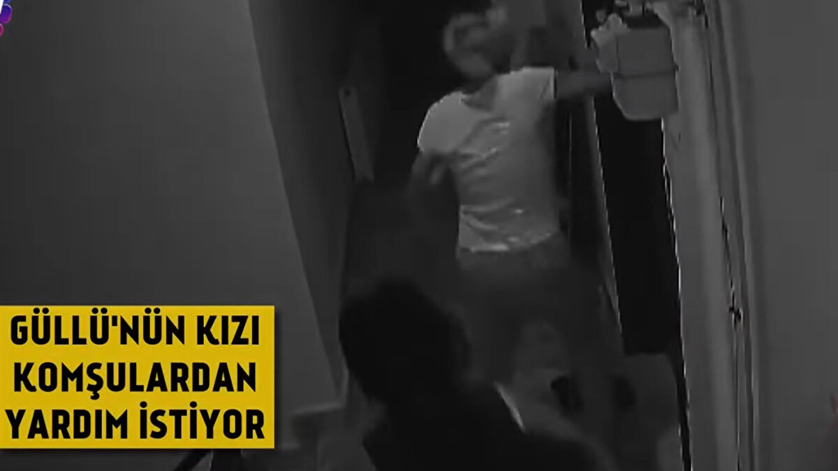 Ev içi kamerasında yer alan görüntüde Güllü, önce bir odadan çıkıyor ve kapalı terasa giriyor.