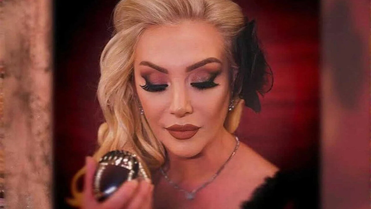 Arabesk müziğin sevilen isimlerinden Güllü’nün vefat haberi, sanat dünyasını ve sosyal medyayı yasa boğdu. Ölüm haberini sanatçının oğlu Tuğberk Yavuz duyurdu. Yavuz, “Annemi gece yaşanan elim bir kaza sonucu kaybettik” ifadelerini kullandı.