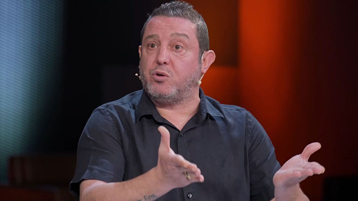 Kahveci, maçın skoruna rağmen Galatasaray’ın oyununu sert şekilde eleştirerek, “Galatasaray bugün kazandı ama oynadığı futbol tarihindeki en kötü 90 dakikalarından biriydi. Temponun, önde baskının hiçbirini yapamadılar. Sonradan oyuna giren Ruhan, Yusuf, Maestro, Okudu, Muniye daha fazla katkı sağlayabilirdi. Maçın hakkı normalde 6-1, 7-1” dedi.