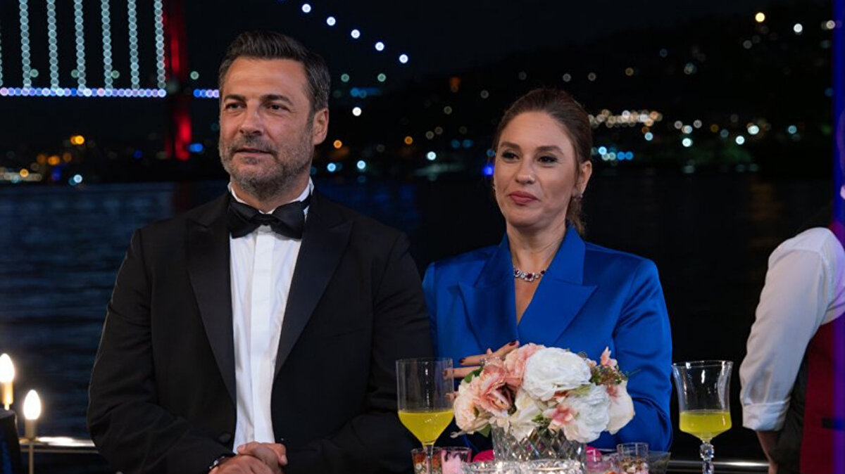 Büyük karar<br><br>Doğa’nın boşanmak istediğini Ünal ailesine söylemesi şok etkisi yaratıyor.<br>Kıvılcım’ın “Hayatında biri mi var?” sözleri ise yeni bölüme damga vuruyor.