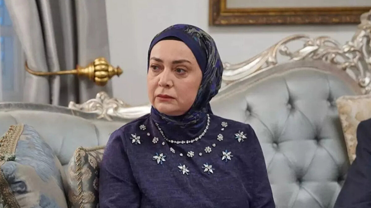 Aşklar ve hesaplaşmalar<br><br>Kıvılcım ve Ömer, doktor arkadaşlarının sorunlarına çözüm bulmaya çalıştı.<br>Işıl ise Abdullah’ı idare etmeyi öğrenmesine rağmen geçmişteki günahlarının gölgesinden kurtulamadı.