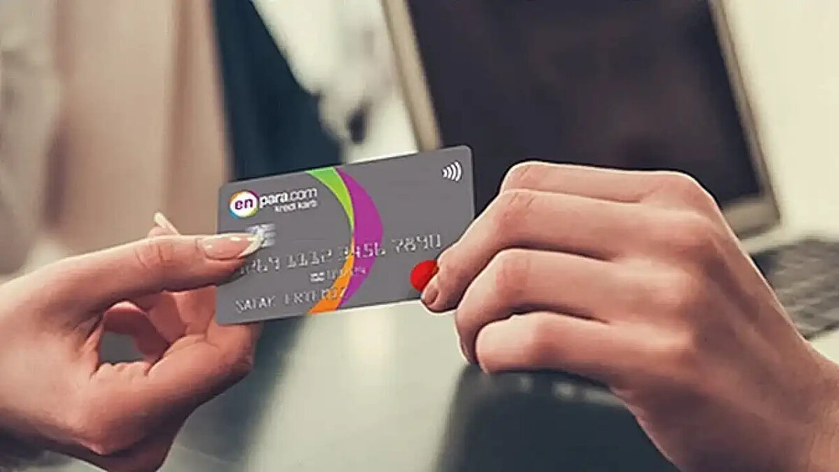 Türkiye’nin en büyük dijital bankacılık platformlarından biri olan Enpara.com, 2012’den bu yana QNB Finansbank çatısı altında hizmet veriyordu. Alınan kararla birlikte Enpara, Enpara Bank A.Ş. adıyla bağımsız bir bankaya dönüştü. Böylece tüm ürün ve hesaplar, müşterilerin herhangi bir ek işlem yapmasına gerek kalmadan yeni bankaya taşındı.