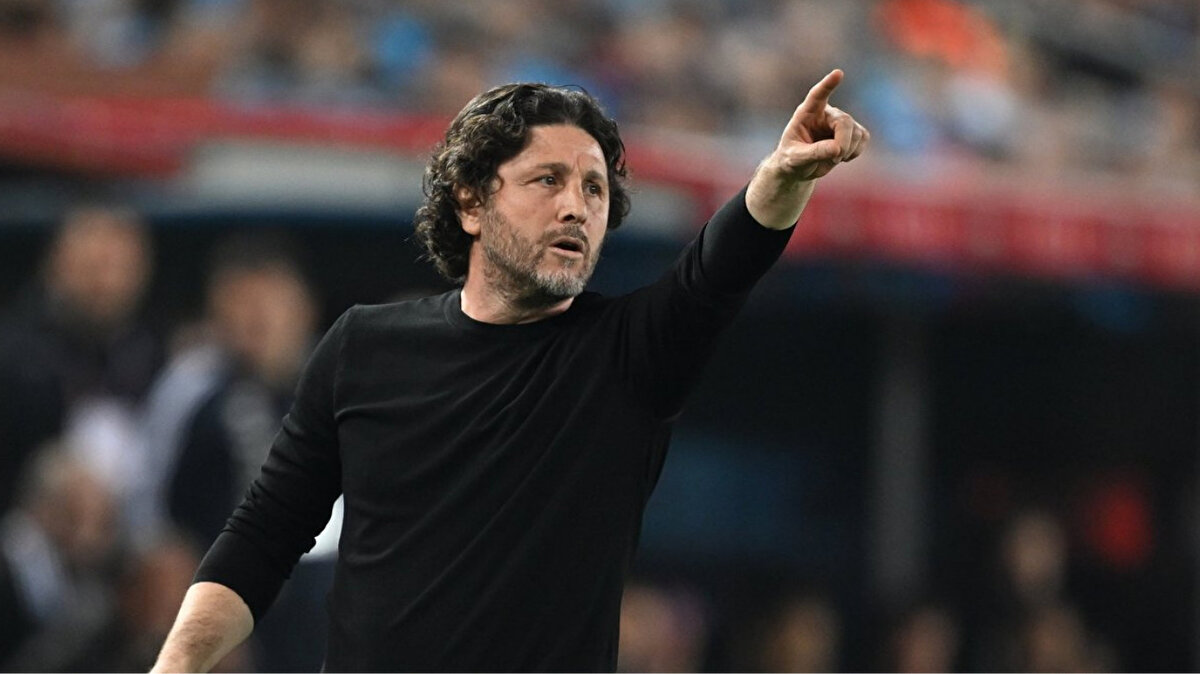 Teknik direktör Fatih Tekke, maç sonunda “Galibiyet mutluluk verici, çok hak ettiğimiz bir maçtı” dedi.