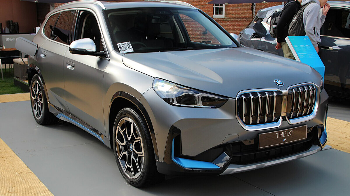 BMW iX1 – 5.260 adet<br>Premium segmentte Alman üretici BMW’nin iX1 modeli dikkat çekiyor.