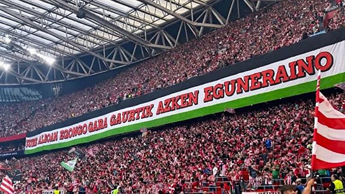 BBC'nin haberine göre 48 sporcudan oluşan bir grubun İsrail ve İsrail kulüplerinin tüm uluslararası müsabakalardan ihraç edilmesini talep eden bir dilekçeyi imzalamaya karar verdiğini bildirdi.<br>