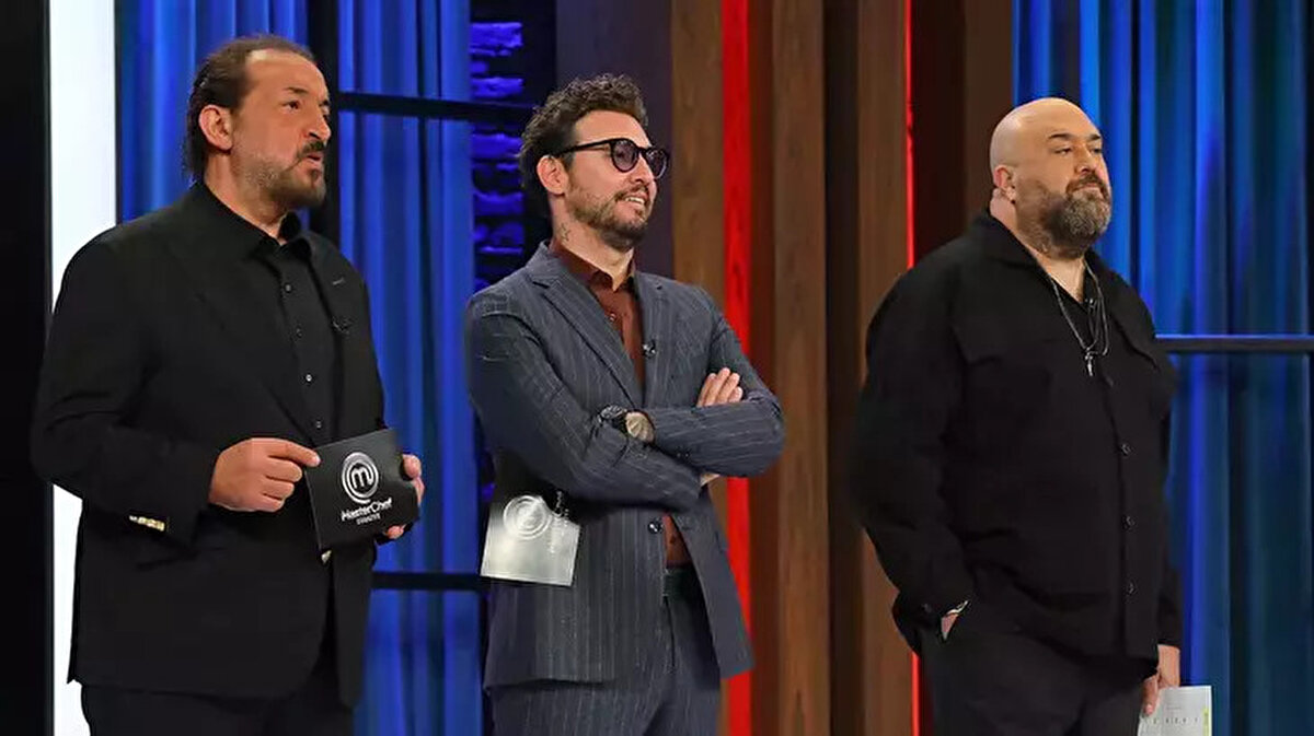 MasterChef eleme adayları kimlerdi?<br><br>Eleme gecesinde potaya giren isimler arasında Eylül, Meryem, Murat Can, Hakan, Çağatay, Barış ve Aslı yer aldı. Eleme heyecanında yarışmacılar son ana kadar mücadele etse de şeflerin kararıyla bu hafta yarışmaya veda eden isim Meryem oldu.