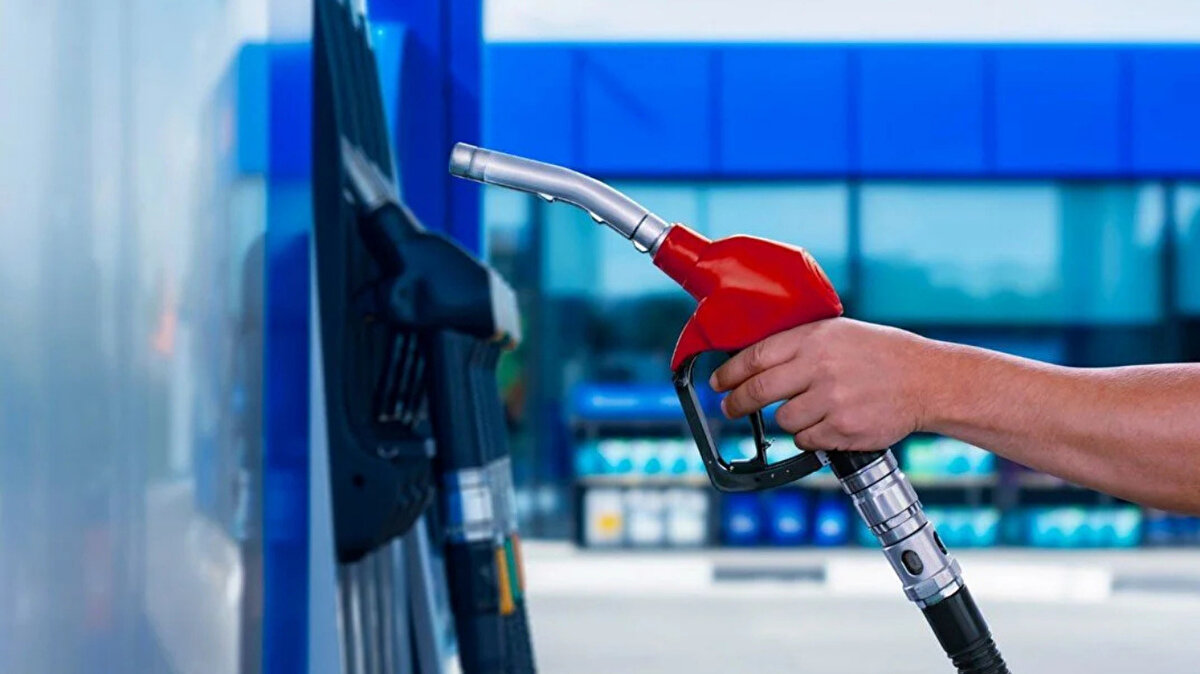 EPDK’dan Sürücülere Müjde<br><br>Enerji Piyasası Düzenleme Kurumu (EPDK), milyonlarca araç sahibini ilgilendiren kararla akaryakıt promosyonlarını geri getirdi