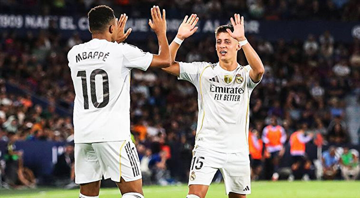 Arda Güler 1 gol, 1 asistle tamamladığı maçta, rakibine yaptığı faul nedeniyle penaltıya neden oldu. <br><br>