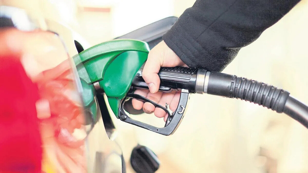 Nisan 2026’da başlıyor<br><br>EPDK’nın aldığı karar doğrultusunda, akaryakıt istasyonlarında promosyon dönemi Nisan 2026’da resmen başlayacak. Araç sahipleri bu tarihten itibaren sadakat kartlarıyla puan biriktirerek istasyonlardan avantajlı alışveriş yapabilecek.